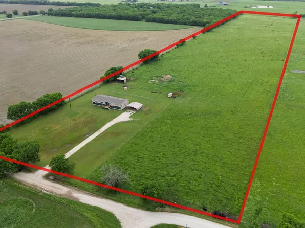 453 County Road 276, Gainesville, TX 76240
