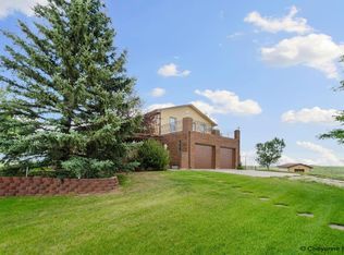 11803 Glencoe Dr, Cheyenne, WY 82009