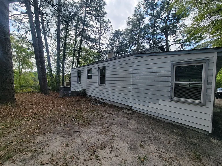 2826 Thomas Ln — Photo 6