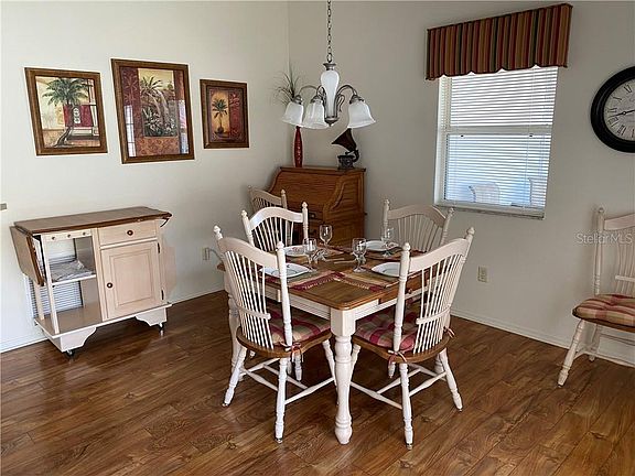 3rd image of 378 Meggett Way