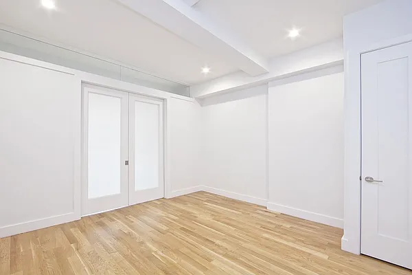 Rented by Bold New York | media 5