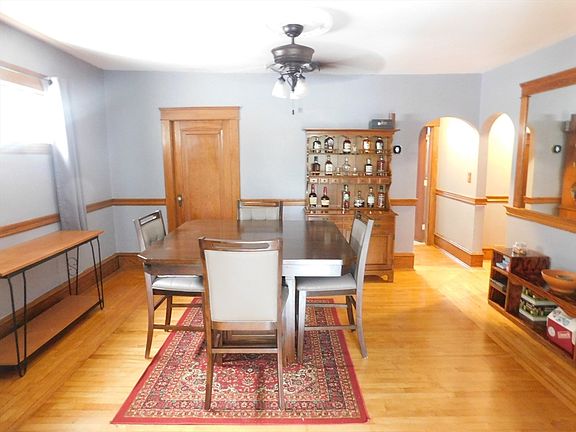 2nd image of 11 Choate St