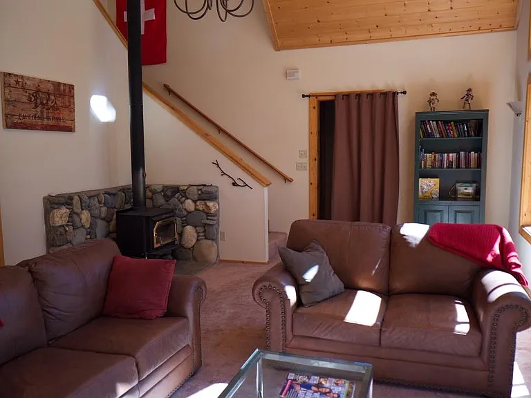 13644 Hansel Ave — Photo 6