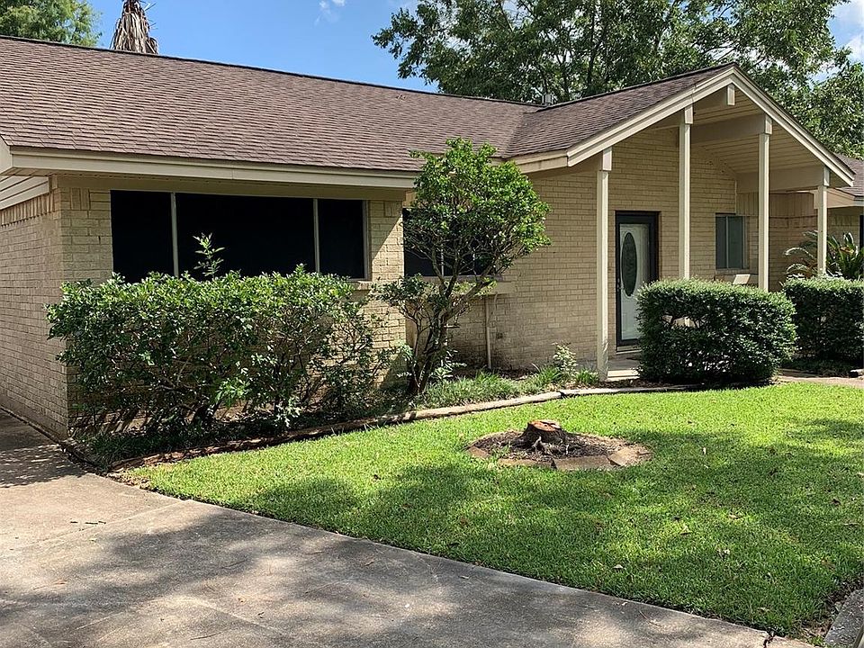 1st image of 1905 Sunset Ct S