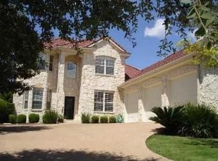 12 Torrington Ln, The Hills, TX 78738
