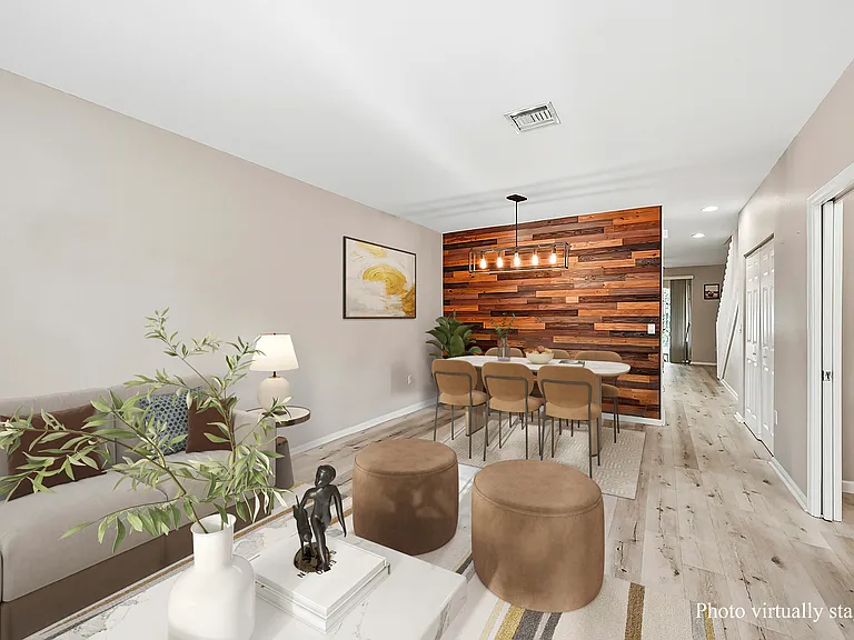 2827 SW 83rd Ter #102 — Photo 5