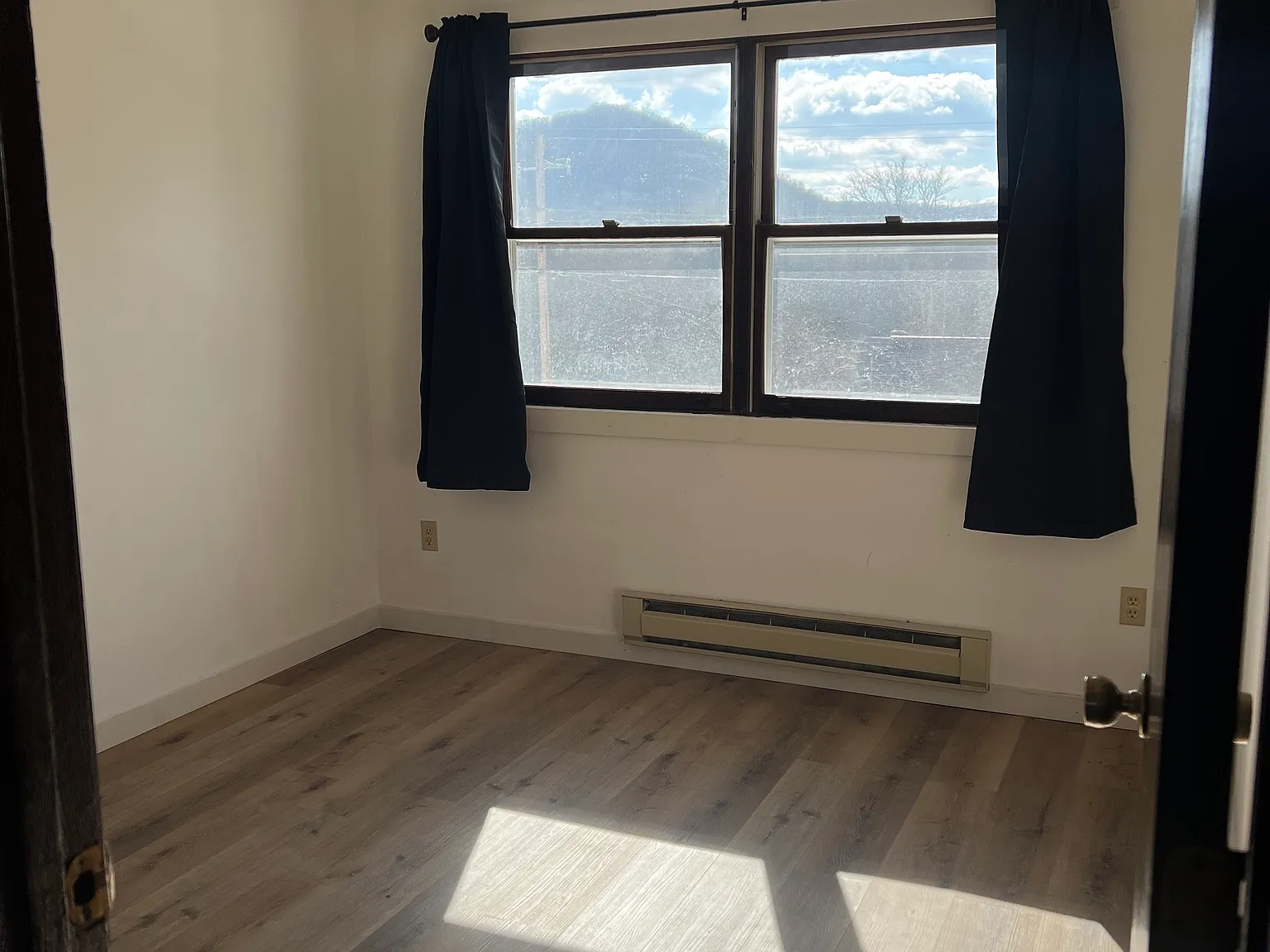 503 Ash St — Photo 3