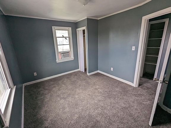 4th image of 3208 Marshall Ave APT 6