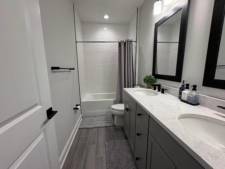 128 Zephyr Dr — Photo 24