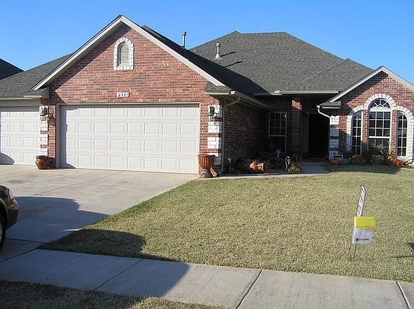 1st image of 2321 Kimball Dr