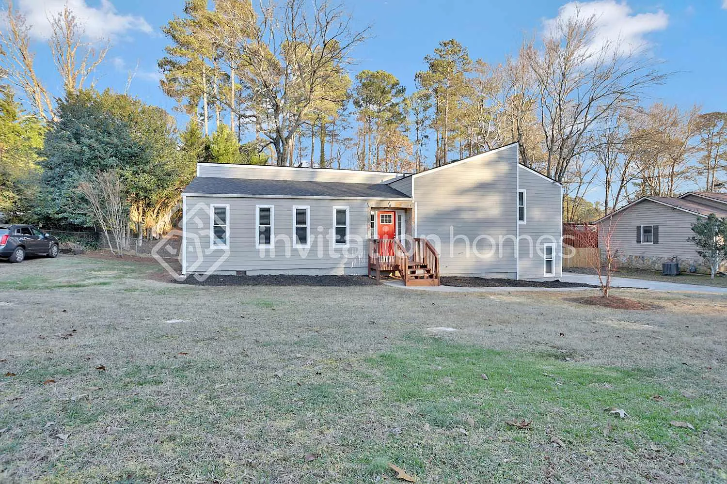 3340 Hunters Lodge Rd Marietta, GA 30062 — Photo 1