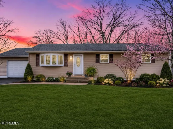 26 Clark Drive, Howell, NJ 07731