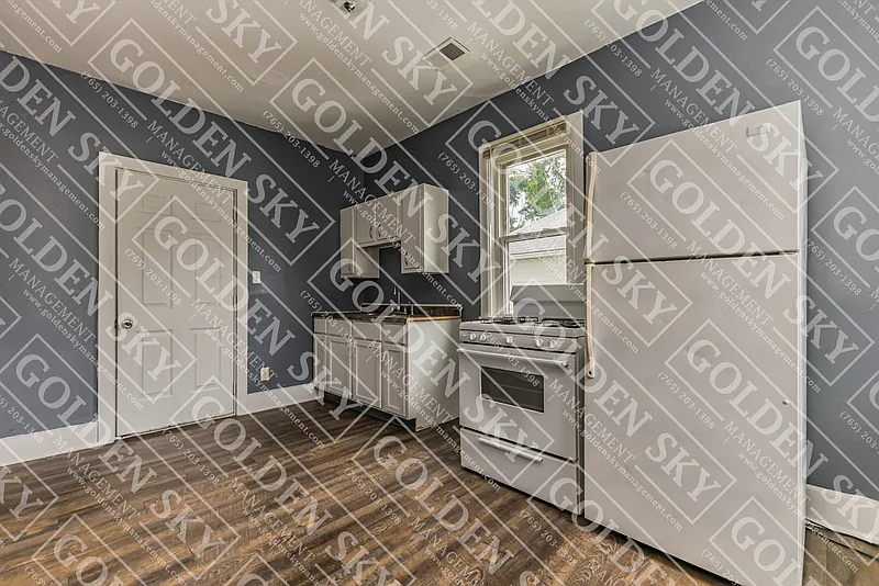 1 bed, 1.0 bath, 250 sqft, $600 — Photo 2