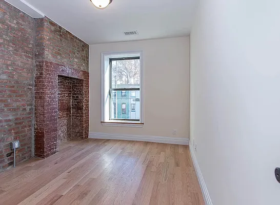 Rented by Garfield Realty  | media 15