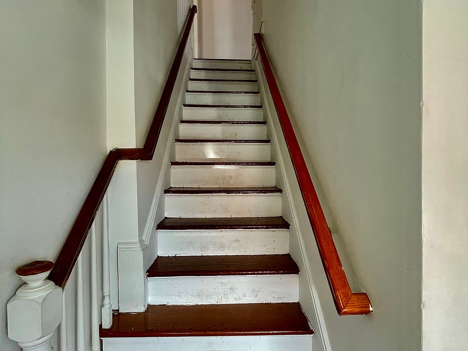1st image of 8023 23rd Ave #2