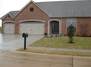 1515 New Brunswick Dr, Waterloo, IL 62298