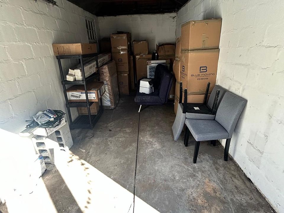 2nd image of 4130 Bruner Ave #O