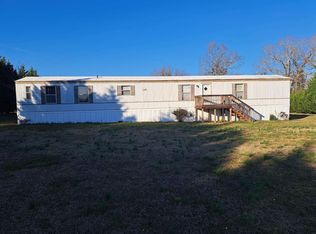 81 Black Angus Ln, Cheraw, SC 29520
