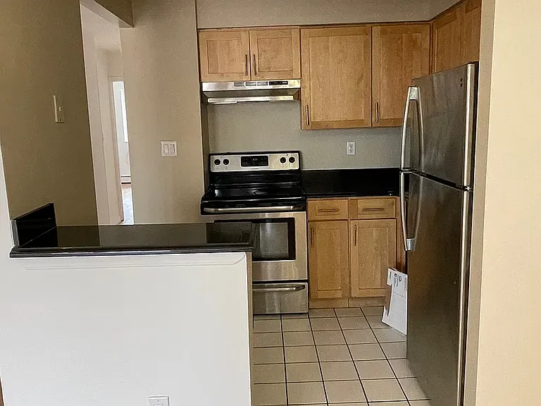 75-34 Grand Centrl Pkwy #3-SR — Photo 6