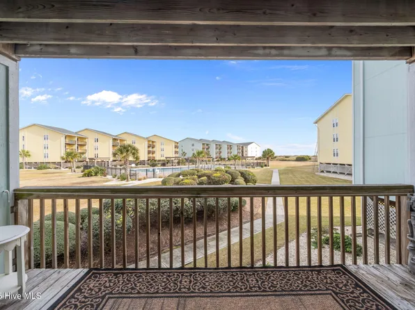 918 N New River Drive #314, Surf City, NC 28445