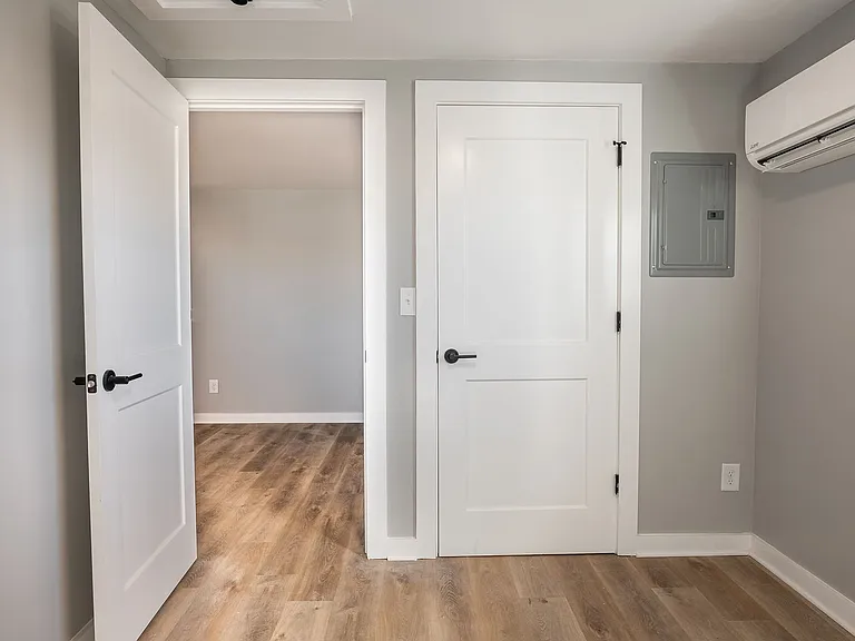 650 4th St NE #16 — Photo 7