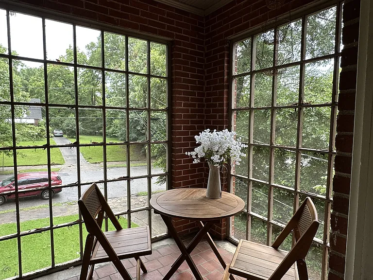 133 Felder Ave #2W — Photo 5