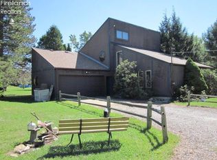 11220 Stanley Rd, Vermilion, OH 44089