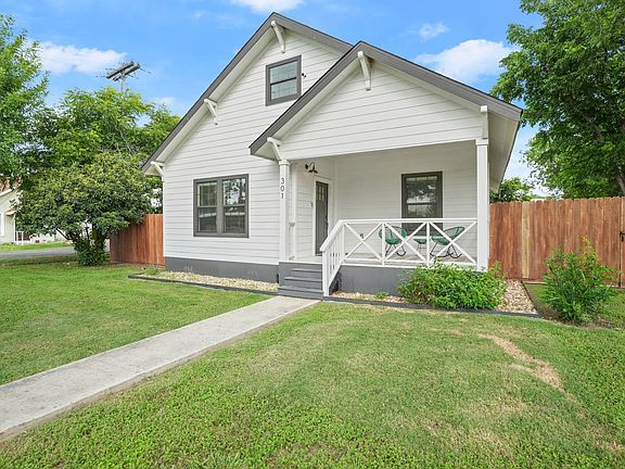 2nd image of 301 Old Thorndale Rd