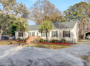 2410 S Live Oak Dr, Moncks Corner, SC 29461