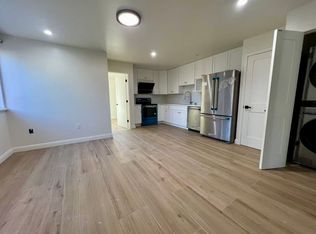 1115 El Monte Ave, Mountain View, CA 94040