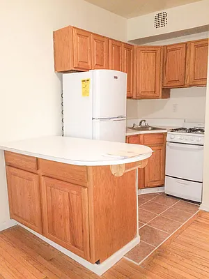 Rented by Keller Williams NYC | media 15