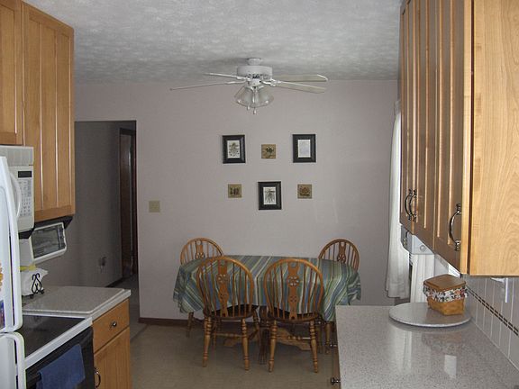 Eat in Kitchen