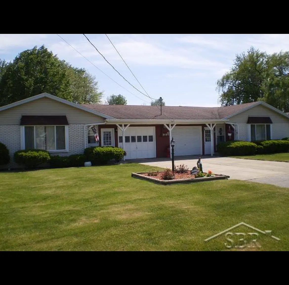 2 bed, 896 sqft, $1,150 — Photo 2