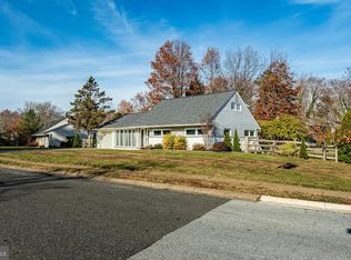 2101 Allendale Rd, Wilmington, DE 19803