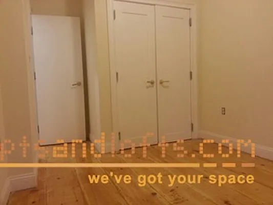 Rented by aptsandlofts.com | media 30