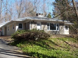 1 Gressel Pl, Armonk, NY 10504