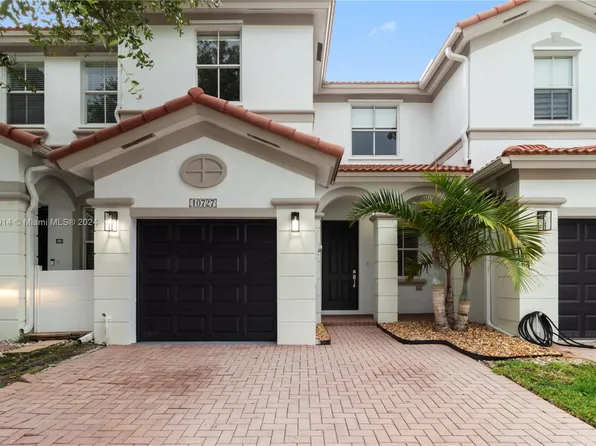 10727 NW 80th Ln #10727, Miami, FL 33178