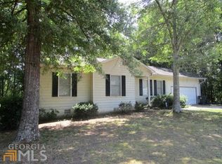 534 Peters St, Statham, GA 30666