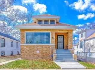 10226 S Emerald Ave, Chicago, IL