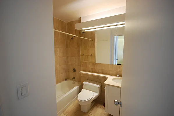 Rented by Yoram Adin, LREB | media 27