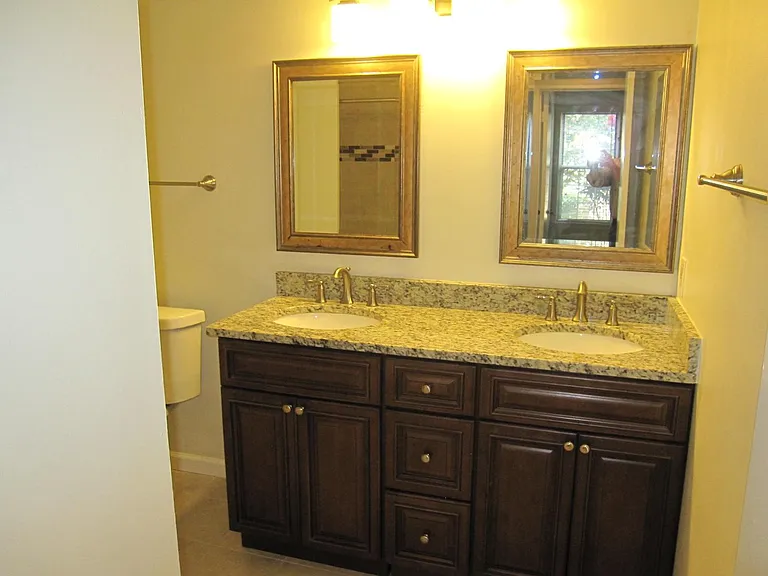 2598 S Arlington Mill Dr #E — Photo 12