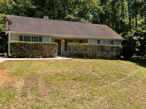307 Wolf Creek Pl, Locust Grove, GA 30248