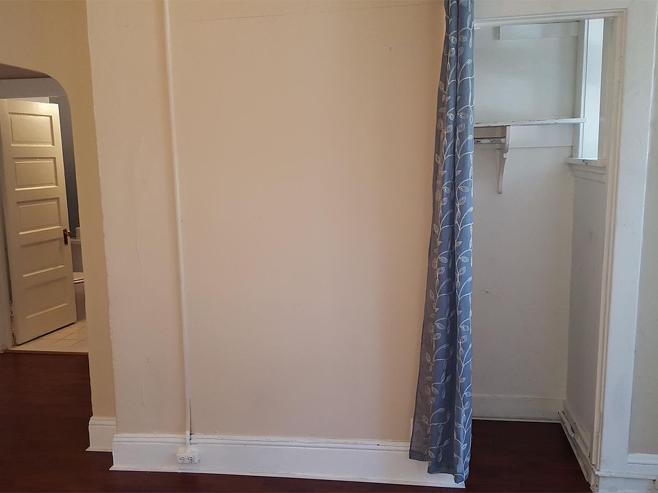 1st image of 3016 1st Ave APT 207