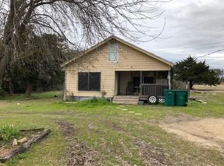 701 Barton Ave, Glenn Heights, TX 75154