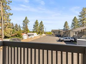 Greenwood Apartments