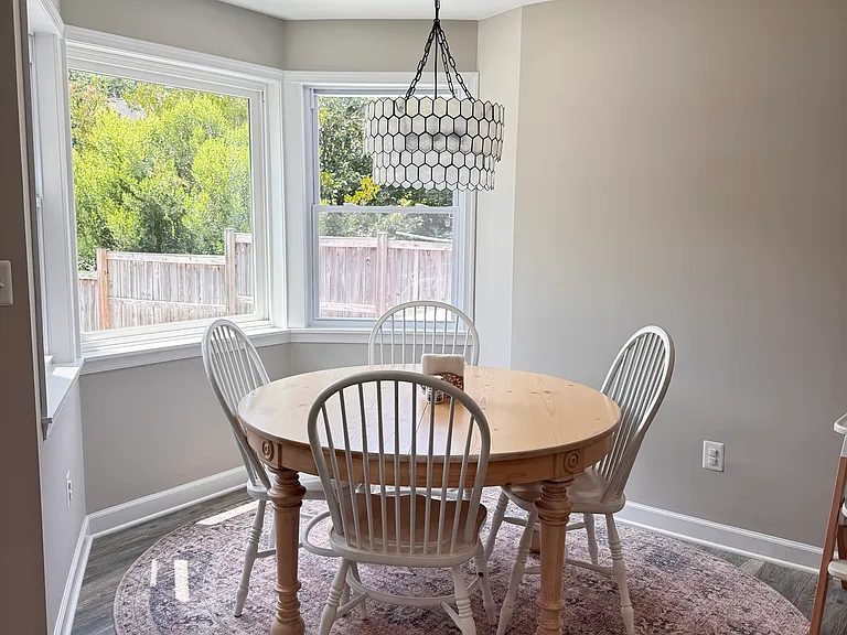 214 Grande View Ave — Photo 4