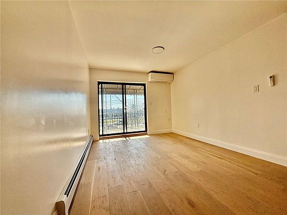 3rd image of 1807 Shore Pkwy Floor 3