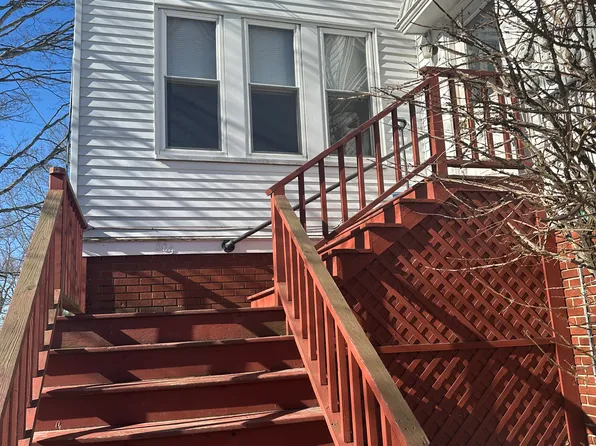 804 Central Ave #1, Dover, NH 03820