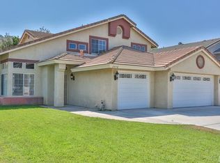 2970 Oakbrook Dr, Riverside, CA 92503
