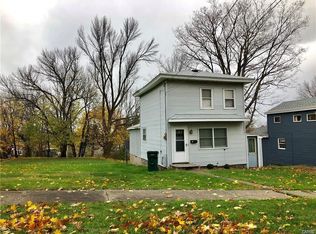 89 Varick St, Oswego, NY 13126